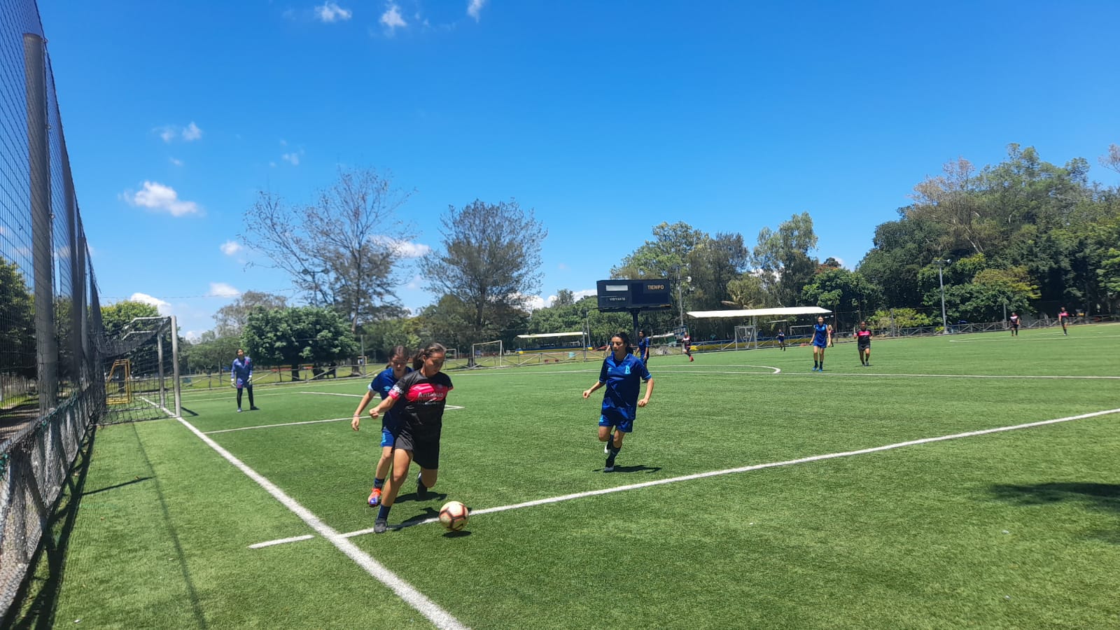 CHICAS FUT2